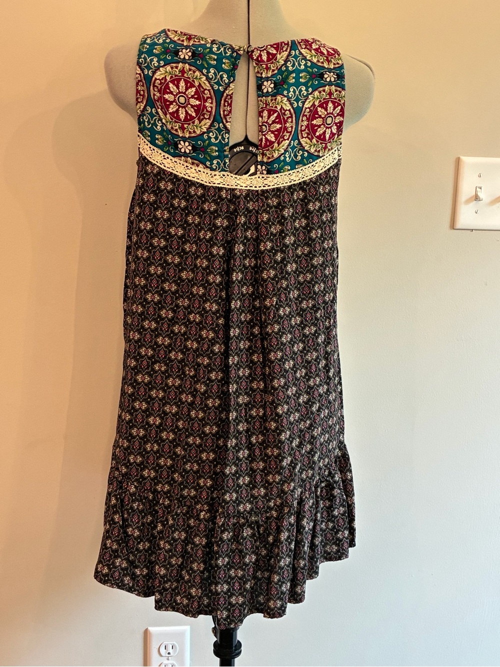 Umgee Sleeveless Mini Dress in Teal and Burgundy 0010 - Picture 3 of 8